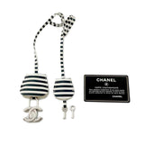 Chanel Chain Shoulder Bag CC Filigree Vanity Caviar Skin A93342 CHANEL Black White