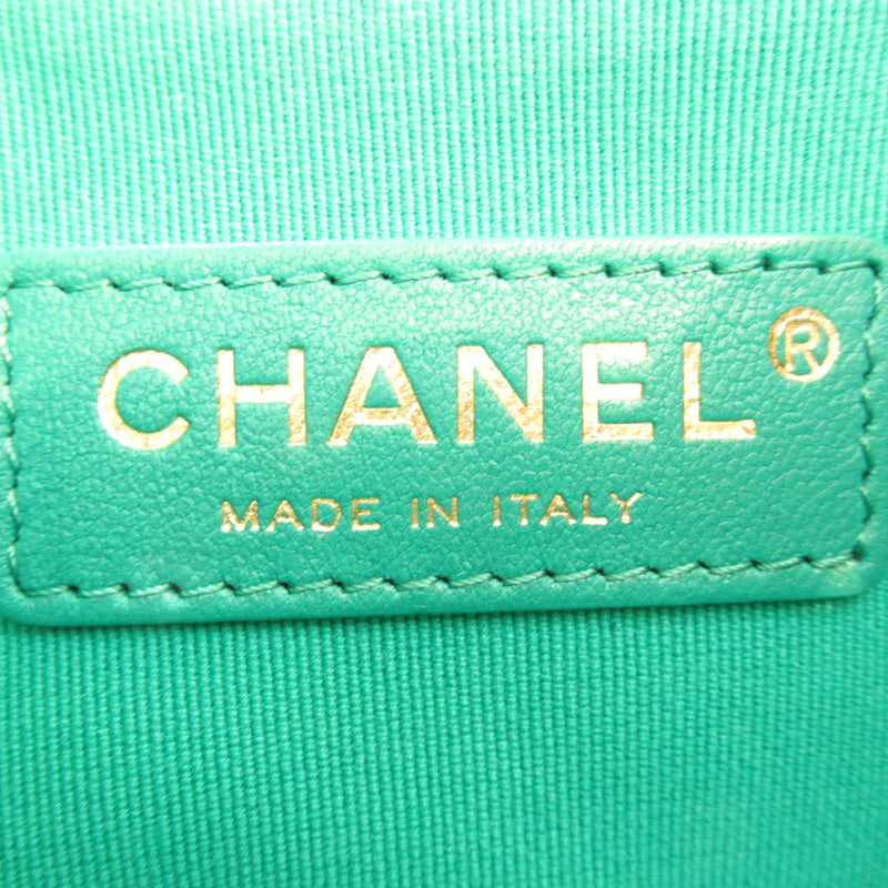 CHANEL ChainShoulder bag Green Lambskin (sheep leather)