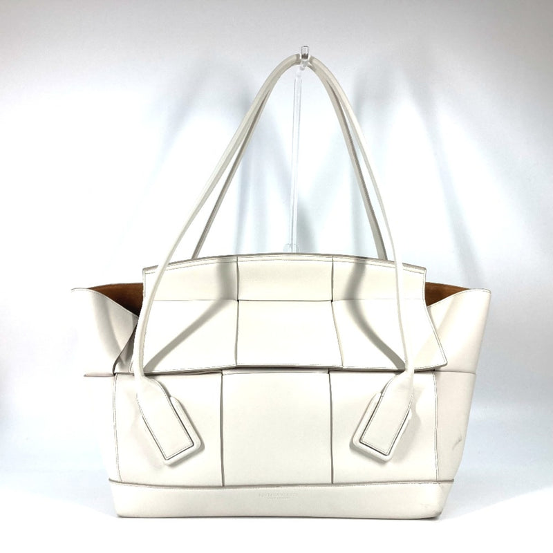 BOTTEGA VENETA 575943 Maxi Intrecciato Bag Shoulder Bag Tote Bag White