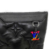 LOUIS VUITTON Clutch Bag Pochette Black 2054 M68775 Puffer Leather UB4179 Handbag Charm Rainbow