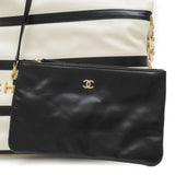 CHANEL 22 SMALL HANDBAG IN SHINY CALFSKIN WHITE BORDER AS3260