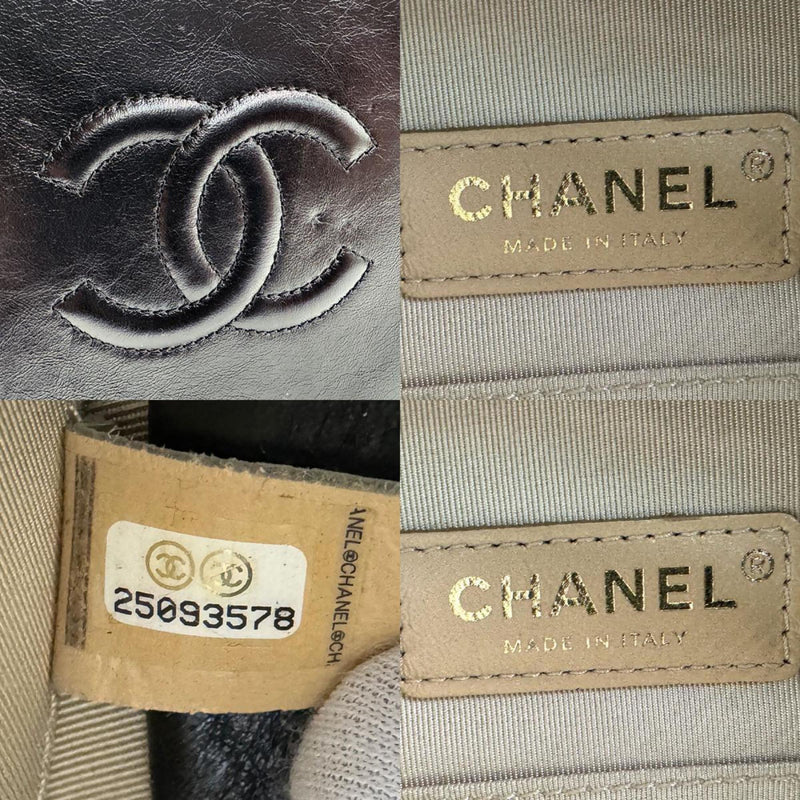 CHANEL Shoulder Bag Leather Black n0017