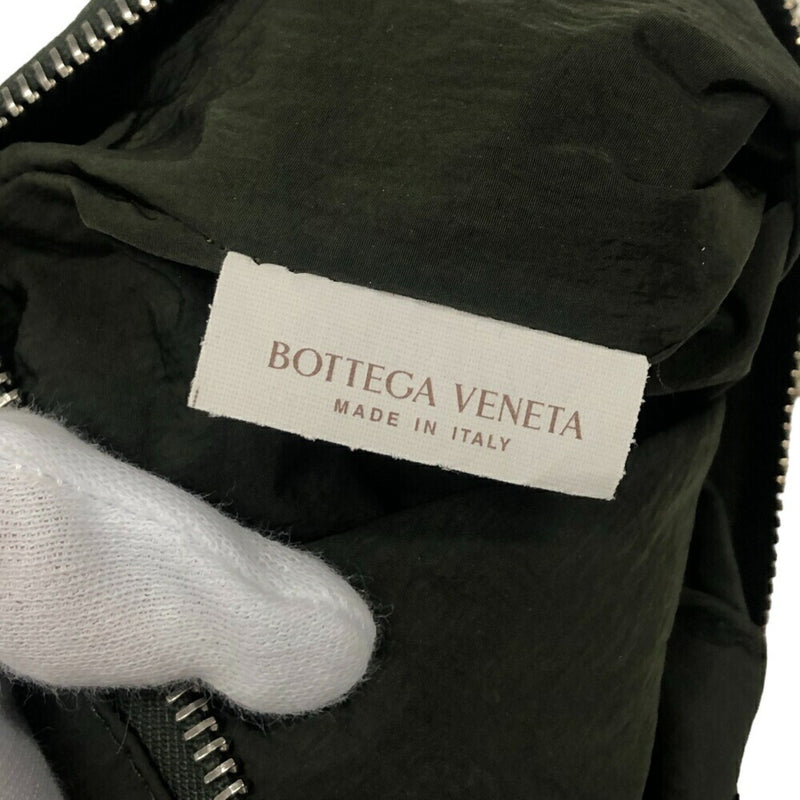 BOTTEGAVENETA Bottega Veneta Maxi Intrecciato Shoulder Bag Khaki Men's