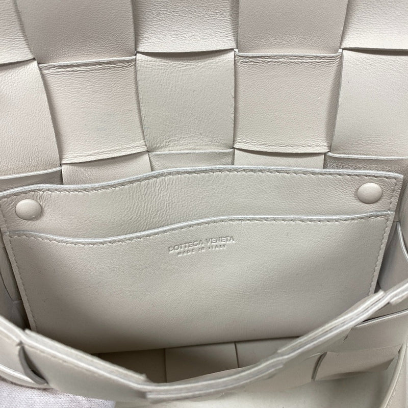 Bottega Veneta BOTTEGAVENETA Cassette Shoulder Bag White Women's