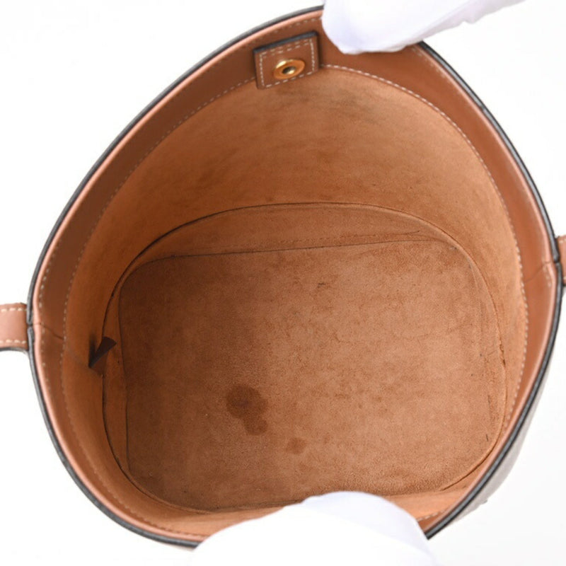 CELINE Small Bucket Cuir Triomphe Bag 113783DU3.04LU Smooth calfskin Tan S-156676