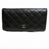 CHANEL Matelasse A31509 Lambskin Bi-fold Wallet Long for Men and Women