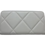 CHANEL 19 Round Zipper Matelasse CC Mark AP1063 Long Wallet Leather White 083407