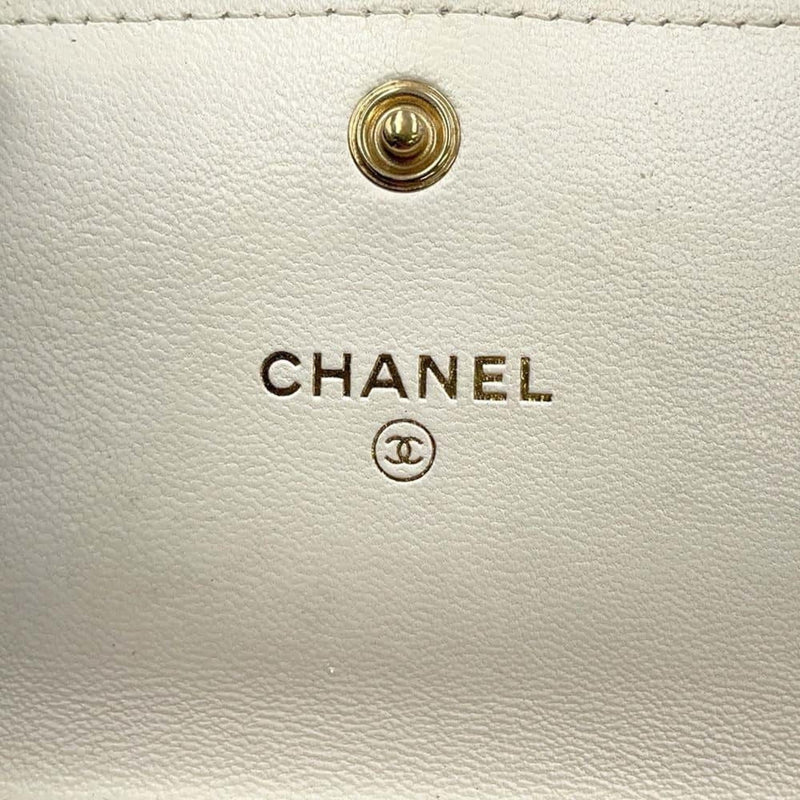 Chanel Chain Wallet 19 Coin Purse Lambskin CHANEL White