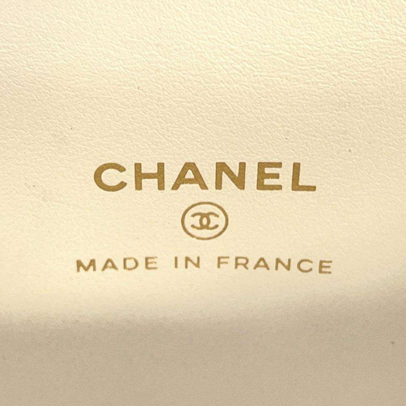 Chanel Chain Shoulder Bag Coco Mark Matelasse Vanity Trump Small Caviar Skin AP3078 White